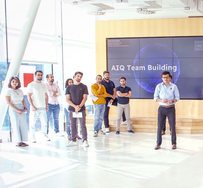 Team004.jpg